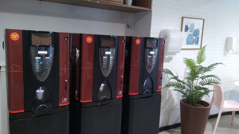 Cafeteira Automática com Moedor de Grãos Eugênio de Mello - Máquinas de Café Automática São Paulo