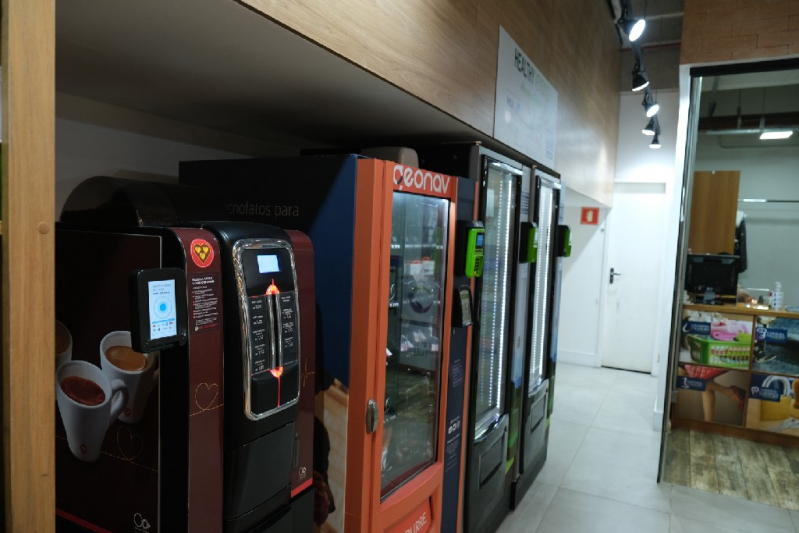 Empresa de Máquinas Vending Café Largo do Machado - Máquinas de Café Vending Machine
