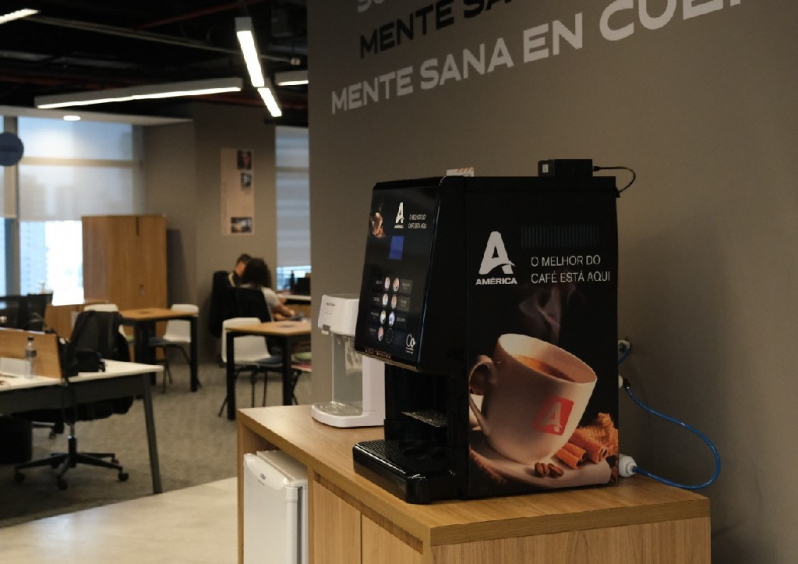 Empresa Que Faz Locação de Máquina de Café Expresso Profissional Várzea de Baixo - Locação de Cafeteira Industrial